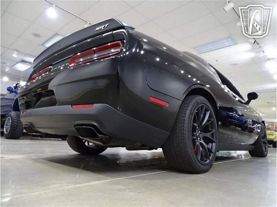 2015 Dodge Challenger 3rd Gen - Image 17 of 31