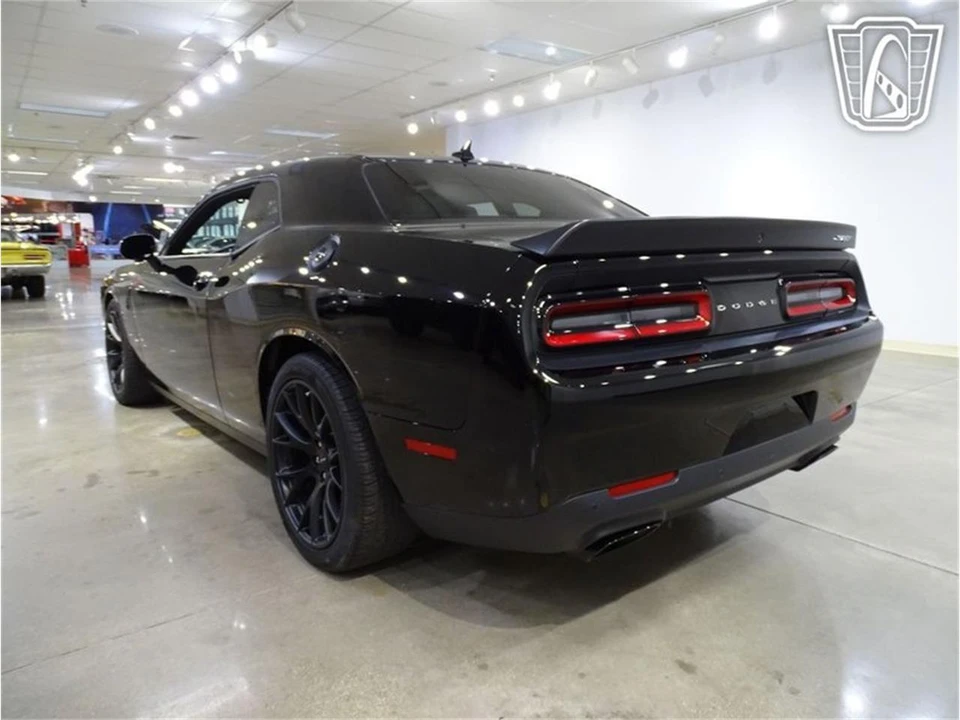 2015 Dodge Challenger 3rd Gen - Image 10 of 31