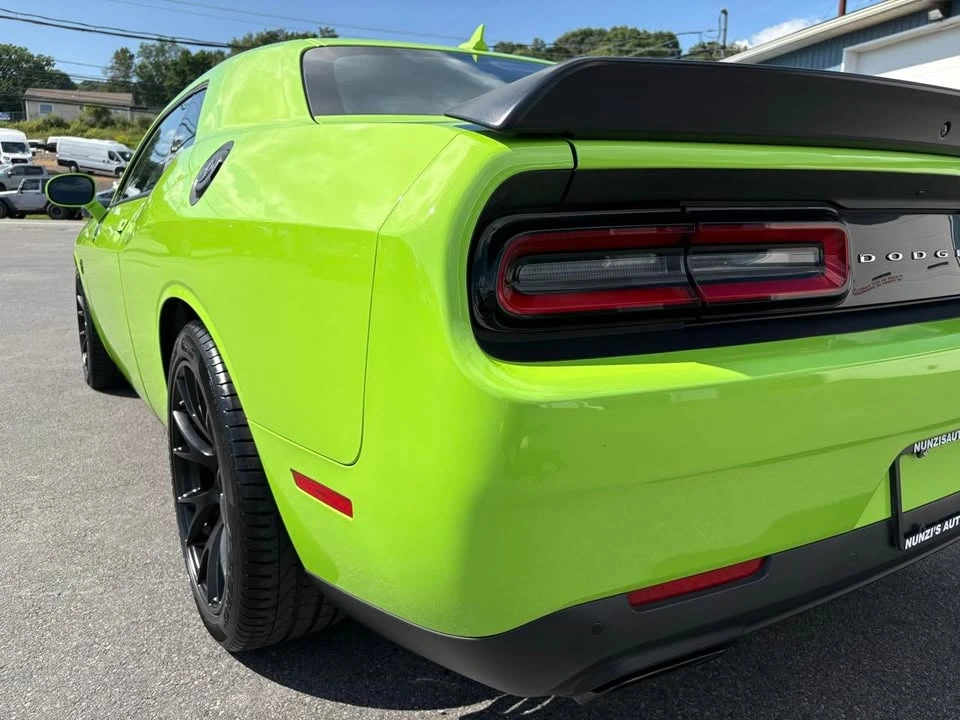 2015 Dodge Challenger SRT Hellcat 3rd Gen - Image 12 of 20