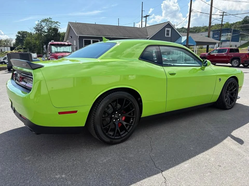2015 Dodge Challenger SRT Hellcat 3rd Gen - Image 5 of 20