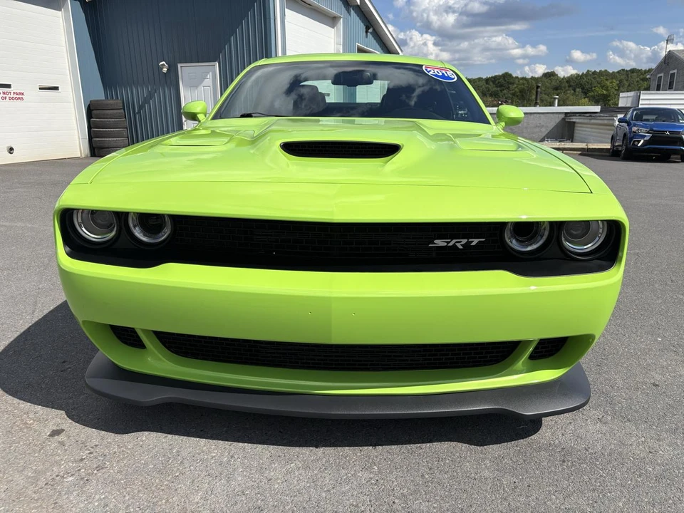 2015 Dodge Challenger SRT Hellcat 3rd Gen - Image 8 of 31