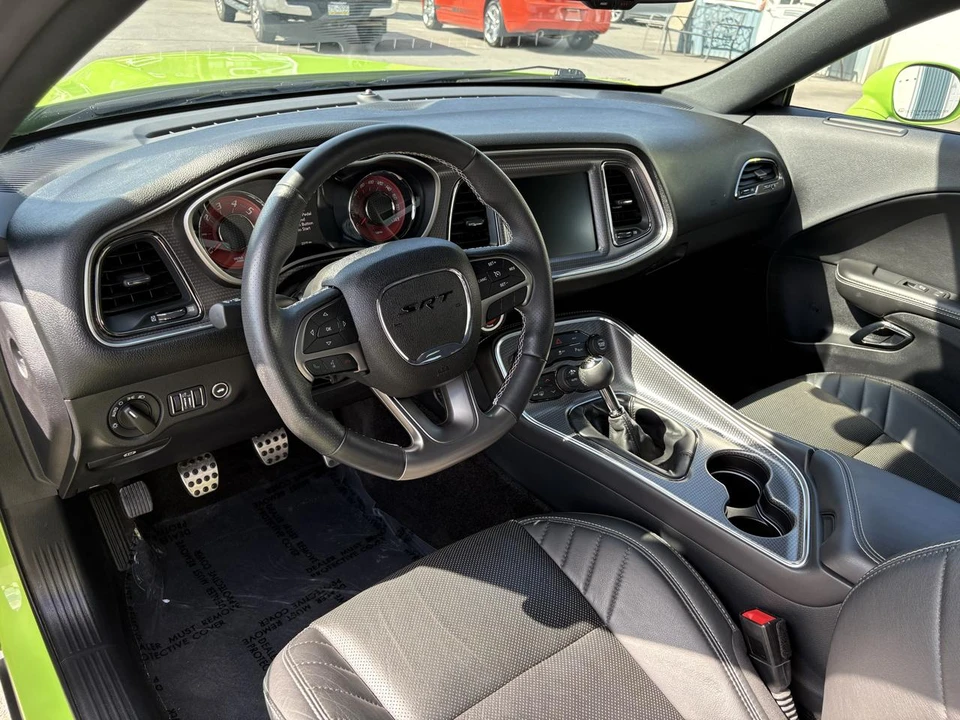 2015 Dodge Challenger SRT Hellcat 3rd Gen - Image 18 of 31