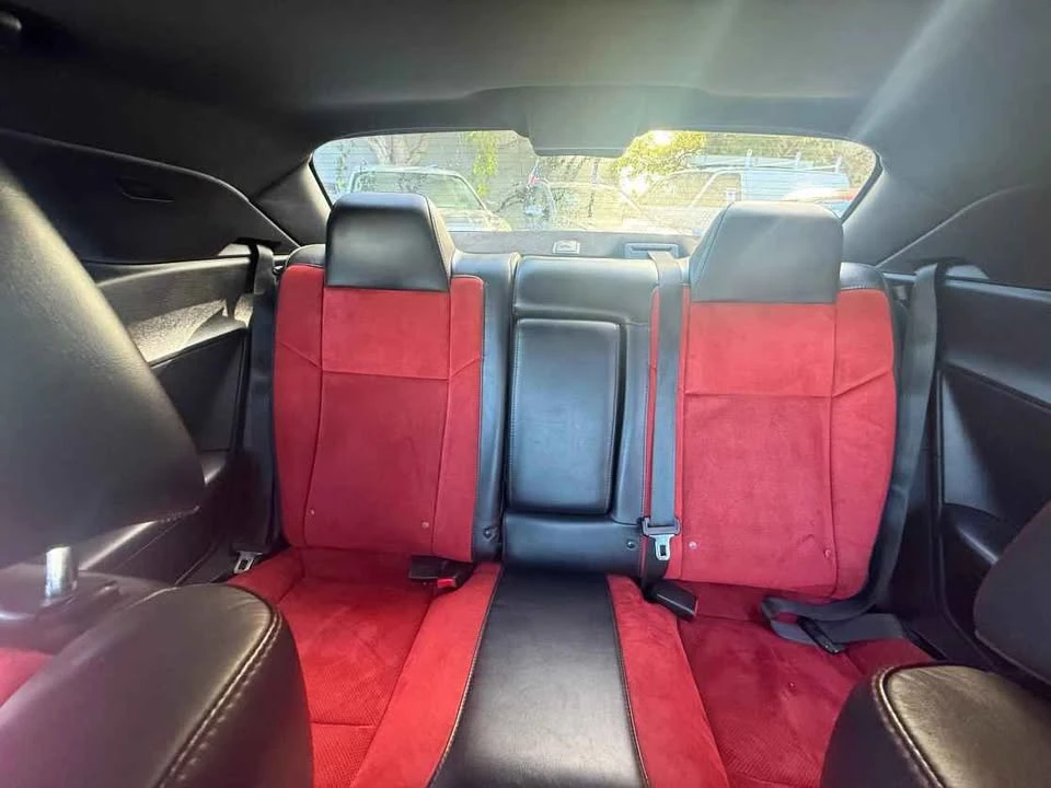 2015 Dodge Challenger SRT8 & 392 3rd Gen - Image 4 of 8
