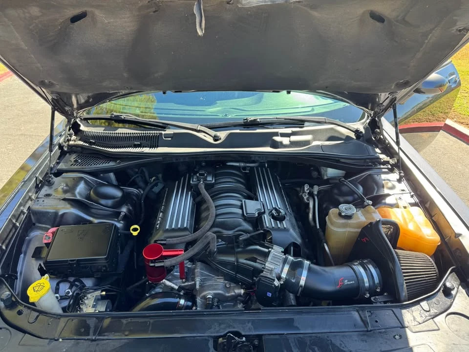 2015 Dodge Challenger SRT8 & 392 3rd Gen - Image 14 of 20