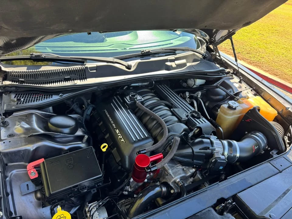 2015 Dodge Challenger SRT8 & 392 3rd Gen - Image 15 of 20