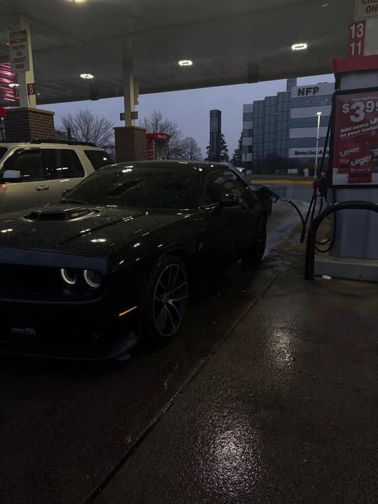 2015 Dodge Challenger SRT8 & 392 3rd Gen - Image 5 of 5