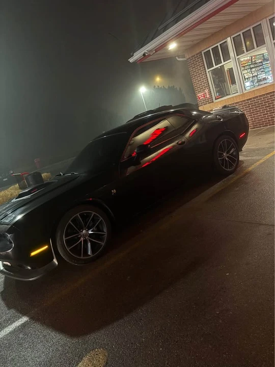 2015 Dodge Challenger SRT8 & 392 3rd Gen - Image 3 of 5