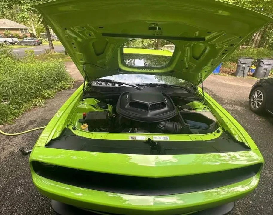 2015 Dodge Challenger SRT8 & 392 3rd Gen - Image 2 of 9