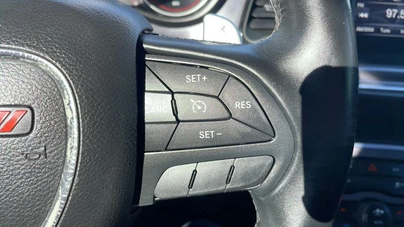 2015 Dodge Challenger 3rd Gen - Image 15 of 20