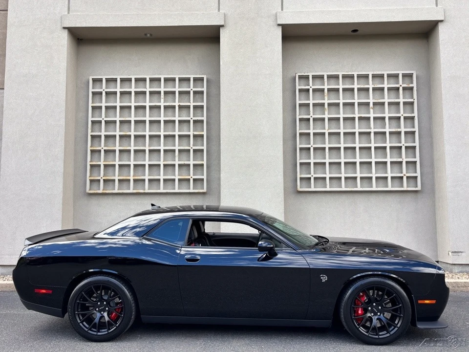 2015 Dodge Challenger SRT Hellcat 3rd Gen - Image 11 of 24