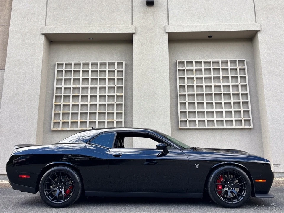 2015 Dodge Challenger SRT Hellcat 3rd Gen - Image 5 of 24
