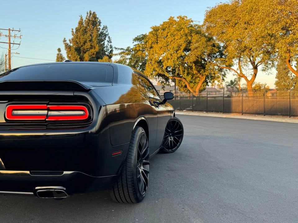 2015 Dodge Challenger 3rd Gen - Image 7 of 14