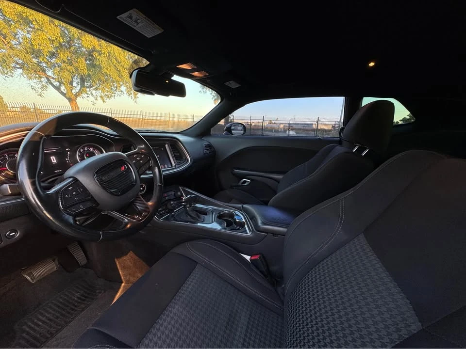 2015 Dodge Challenger 3rd Gen - Image 9 of 14