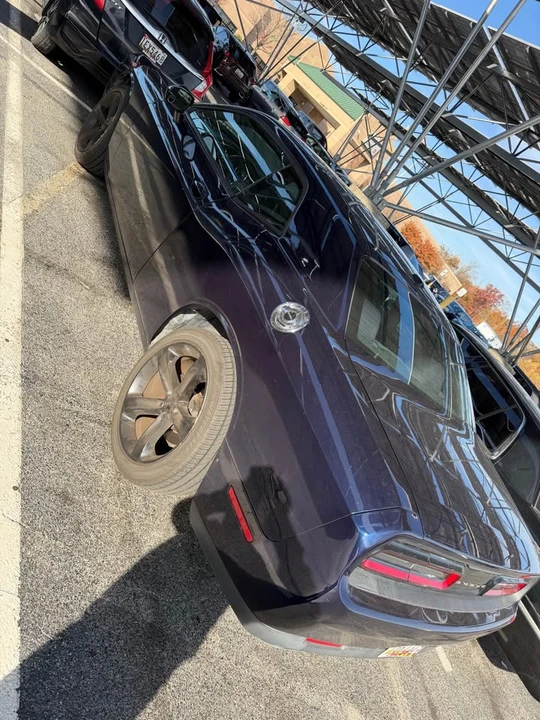 2015 Dodge Challenger 3rd Gen - Image 2 of 6