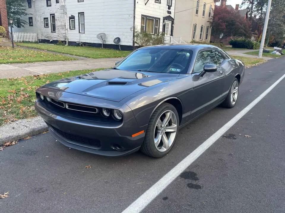 2015 Dodge Challenger 3rd Gen - Image 5 of 13