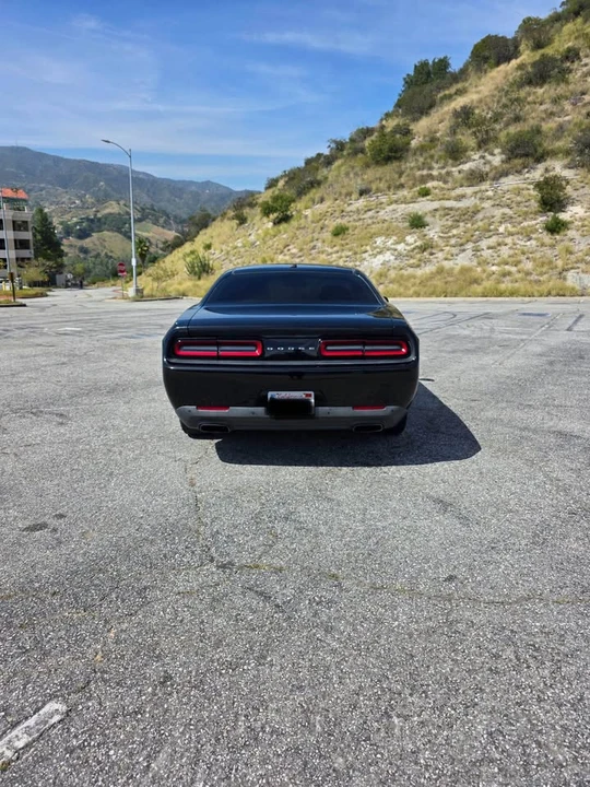 2015 Dodge Challenger 3rd Gen - Image 6 of 10