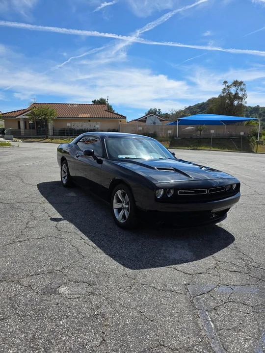 2015 Dodge Challenger 3rd Gen - Image 3 of 10