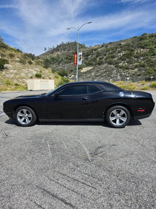 2015 Dodge Challenger 3rd Gen - Image 8 of 10
