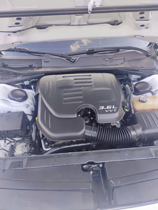 2015 Dodge Challenger 3rd Gen - Image 9 of 9