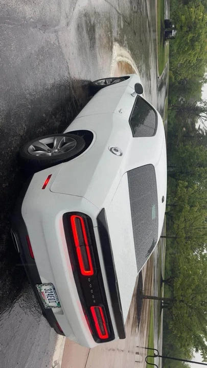 2015 Dodge Challenger 3rd Gen - Image 2 of 13