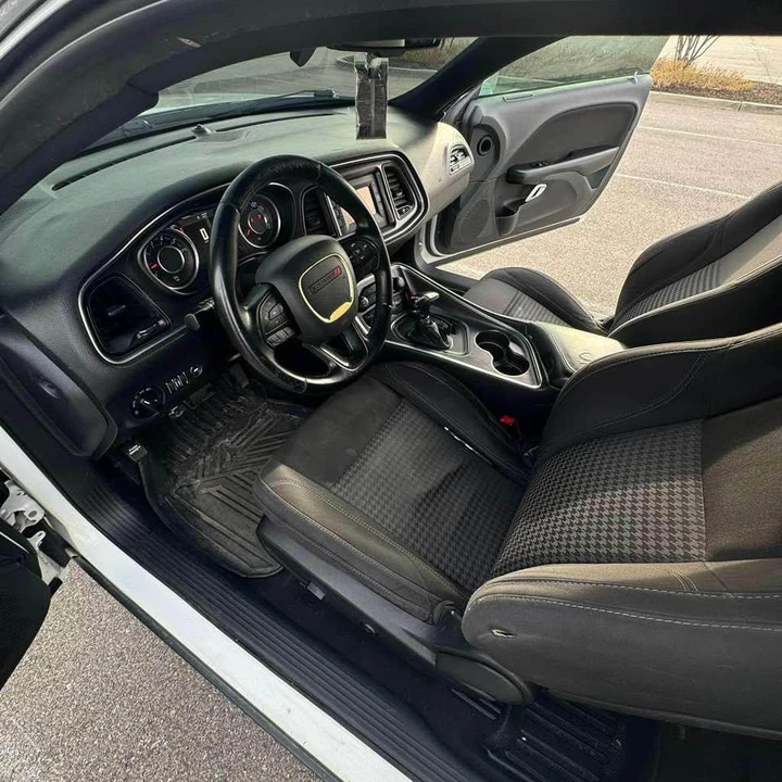 2015 Dodge Challenger 3rd Gen - Image 13 of 13