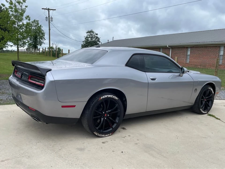2015 Dodge Challenger - Image 5 of 12