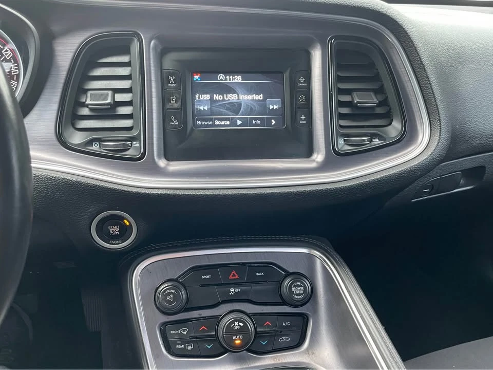 2015 Dodge Challenger - Image 10 of 12