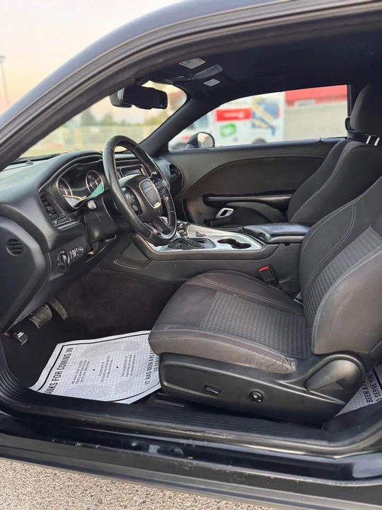 2015 Dodge Challenger 3rd Gen - Image 8 of 14