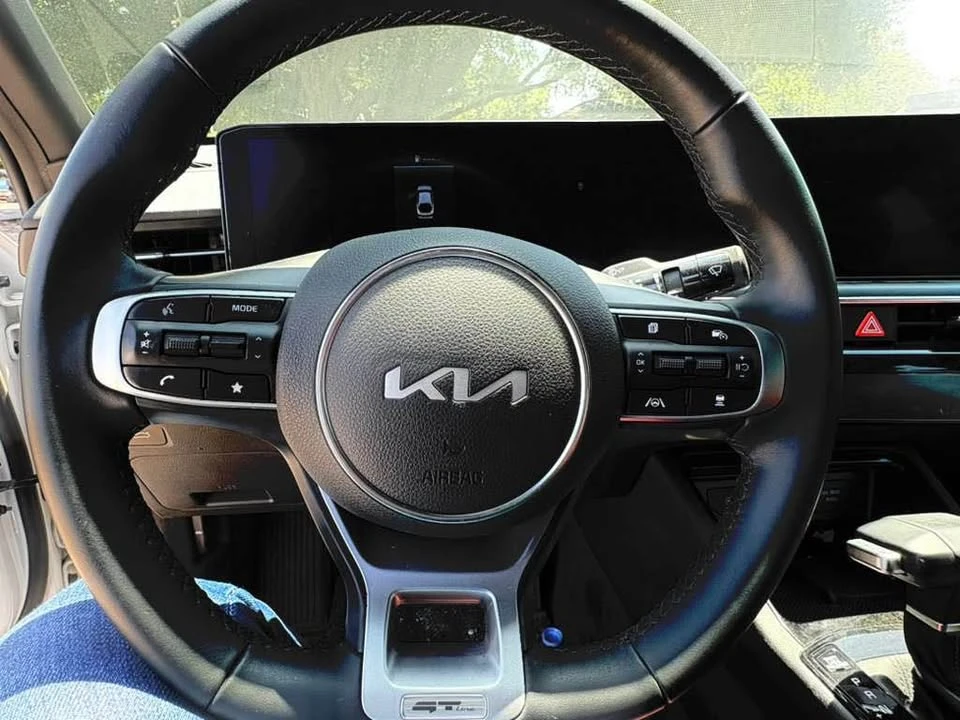 2015 Dodge Challenger 3rd Gen - Image 8 of 9