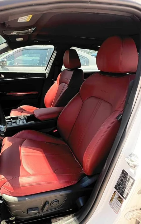 2015 Dodge Challenger 3rd Gen - Image 7 of 9