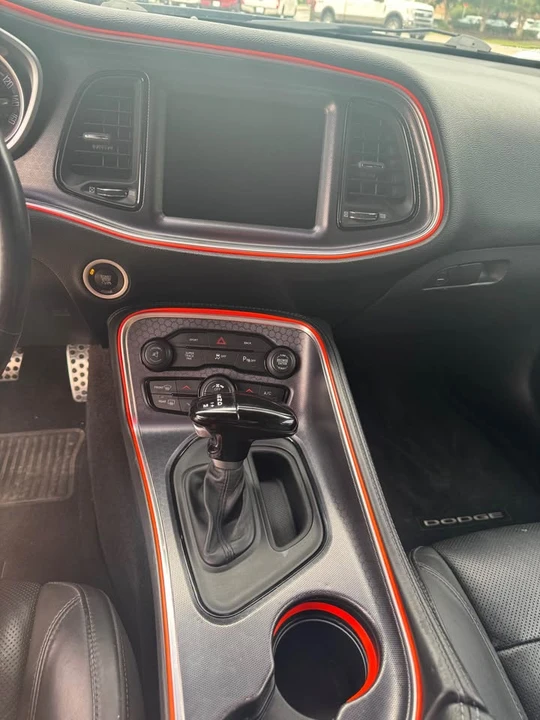 2015 Dodge Challenger 3rd Gen - Image 7 of 8