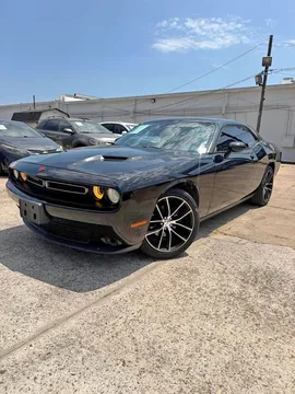 2015 Dodge Challenger Coupe 2D