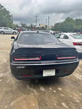 2015 Dodge Challenger SXT Plus