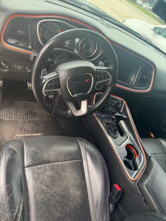 2015 Dodge Challenger 3rd Gen - Image 6 of 8