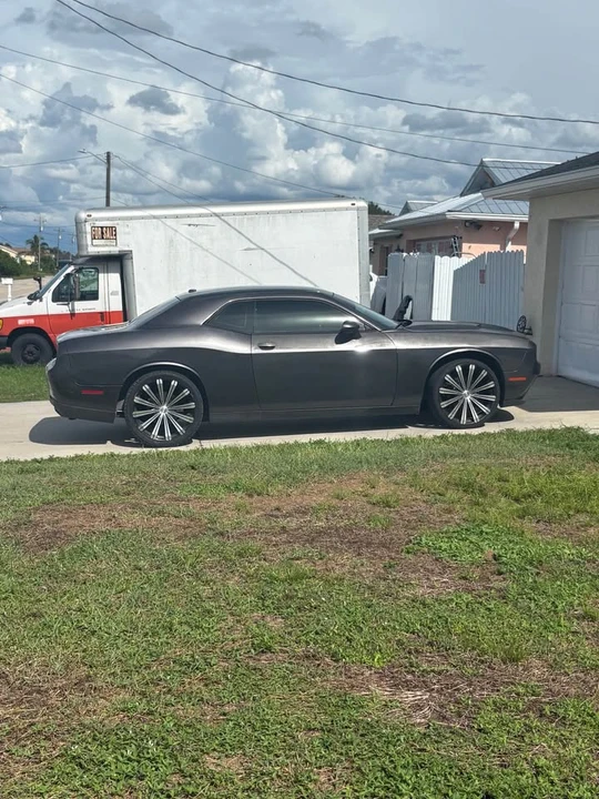 2015 Dodge Challenger 3rd Gen - Image 6 of 7