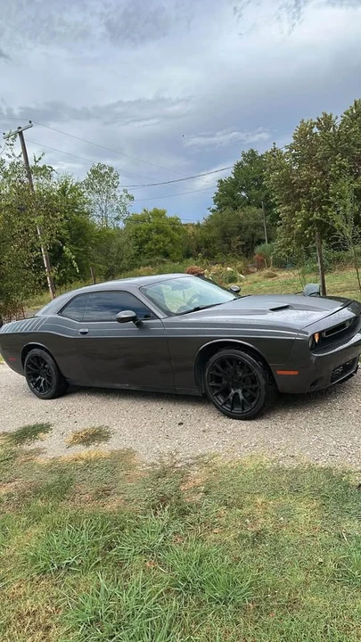 2015 Dodge Challenger 3rd Gen - Image 3 of 4