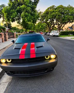 2015 Dodge Challenger Coupe 2D