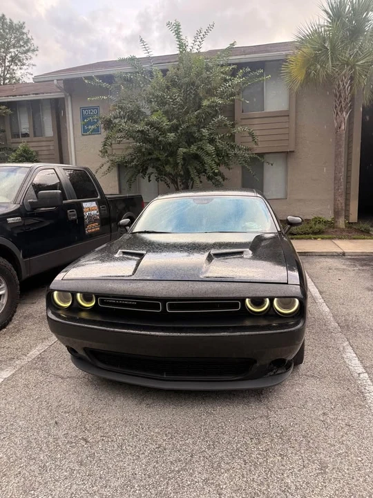 2015 Dodge Challenger 3rd Gen - Image 2 of 13