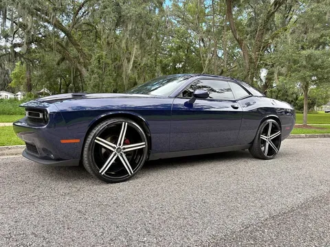 2015 Dodge Challenger SXT Coupe
