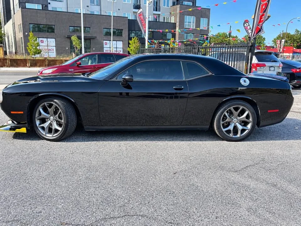2015 Dodge Challenger 3rd Gen - Image 7 of 8