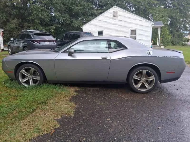 2015 Dodge Challenger 3rd Gen - Image 3 of 7