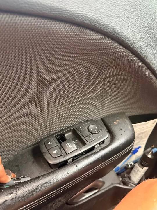 2015 Dodge Challenger 3rd Gen - Image 13 of 13