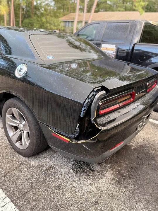 2015 Dodge Challenger 3rd Gen - Image 10 of 13