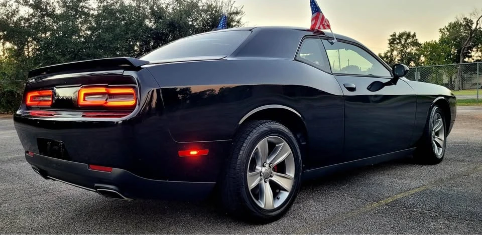 2015 Dodge Challenger 3rd Gen - Image 7 of 12