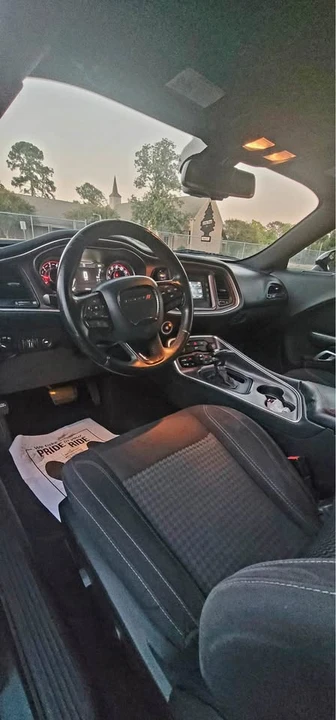 2015 Dodge Challenger 3rd Gen - Image 9 of 12