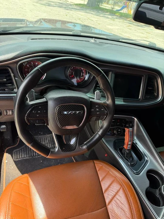 2015 Dodge Challenger SRT Hellcat 3rd Gen - Image 13 of 20