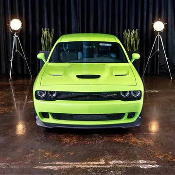 2015 Dodge Challenger SRT Hellcat