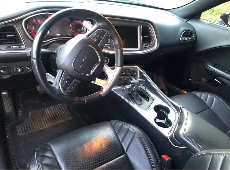 2015 Dodge Challenger SRT Hellcat 3rd Gen - Image 6 of 11