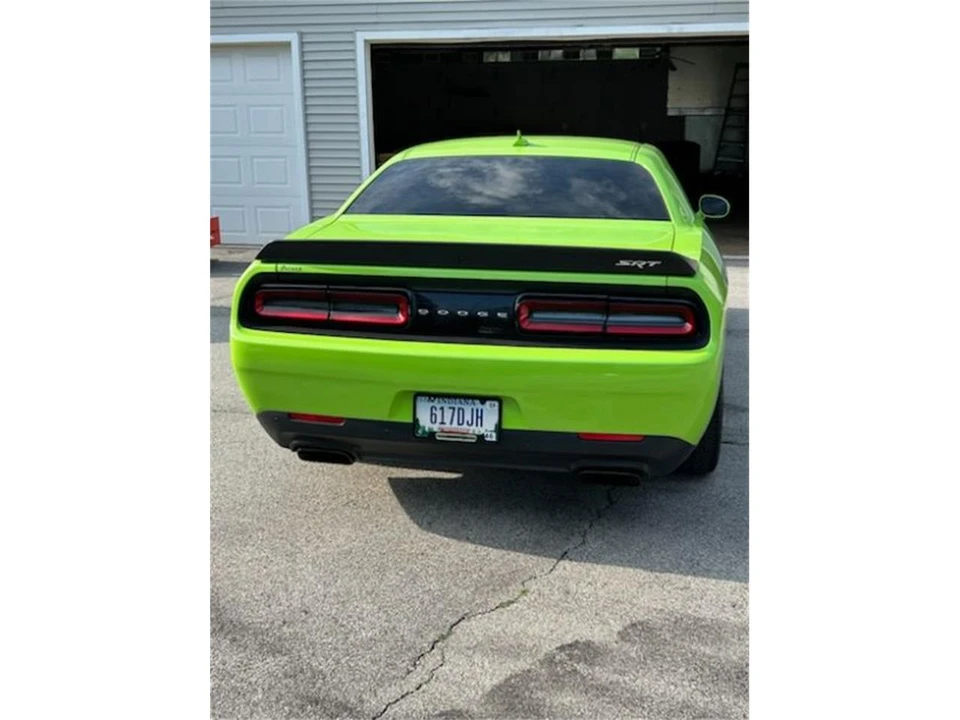 2015 Dodge Challenger SRT Hellcat 3rd Gen - Image 3 of 12