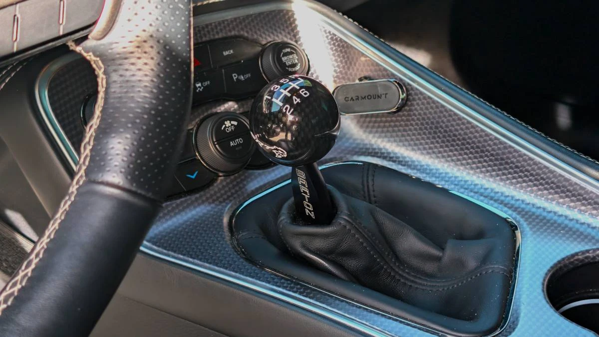 2015 Dodge Challenger SRT Hellcat 3rd Gen - Image 7 of 18